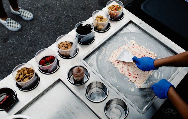 Ice Cream Rolls