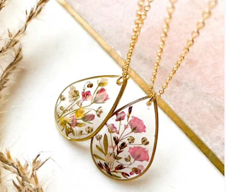 Resin Jewelry Making