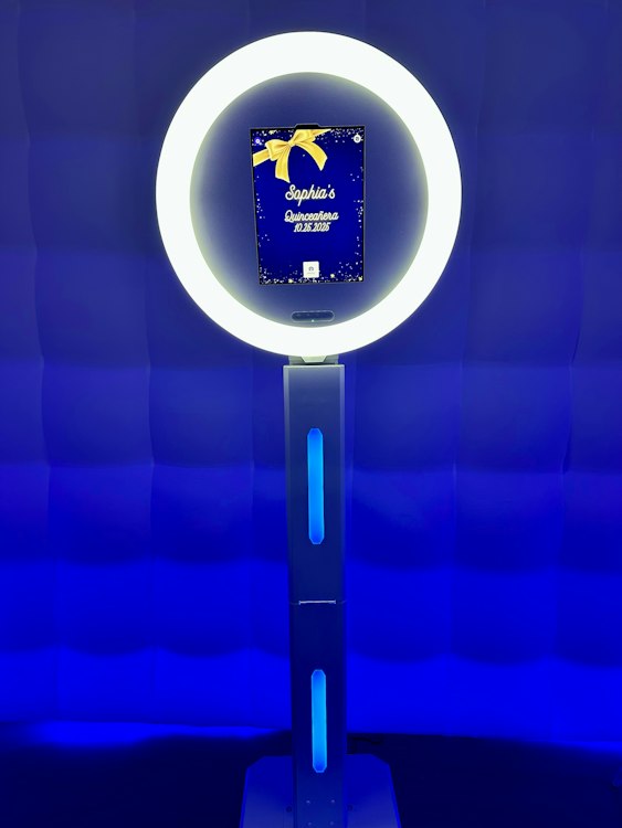 The Lollipop Photo Booth