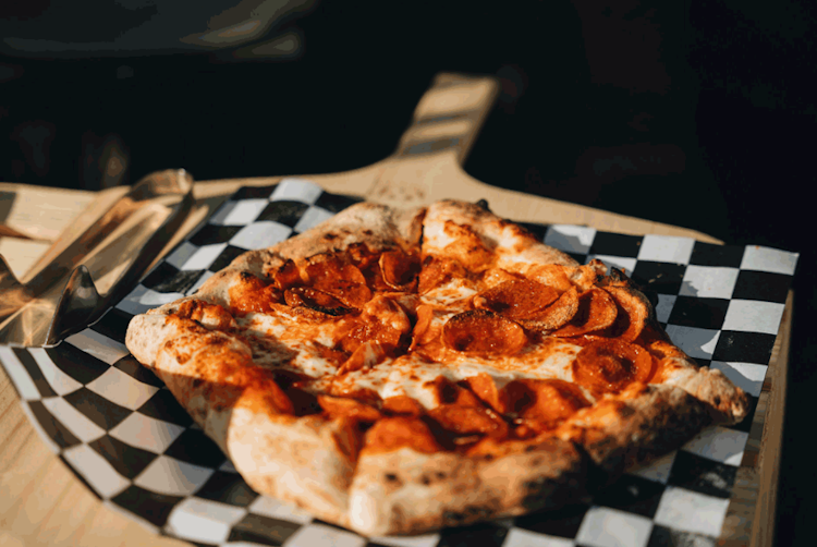 Pizza + Salad + Dessert Buffet