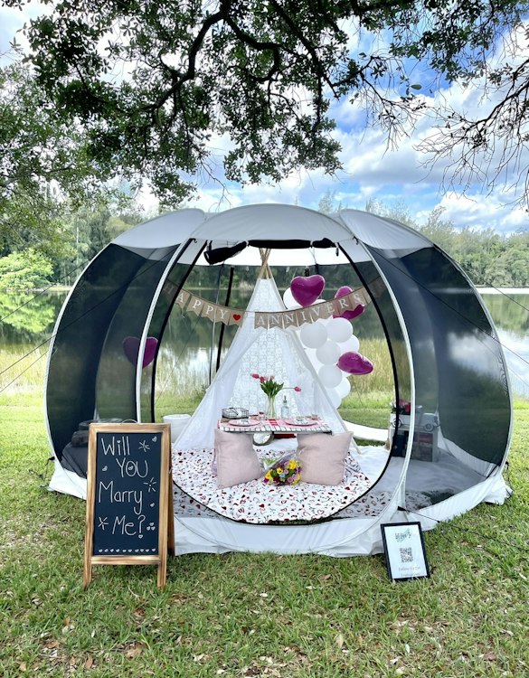 Gazebo Tent
