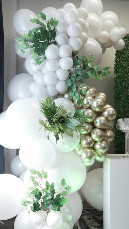Balloon Garland