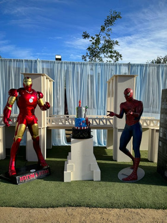 Props - Grand Super Hero Package
