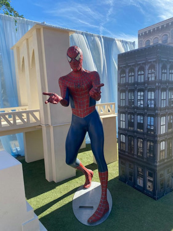 Props - Grand Super Hero Package