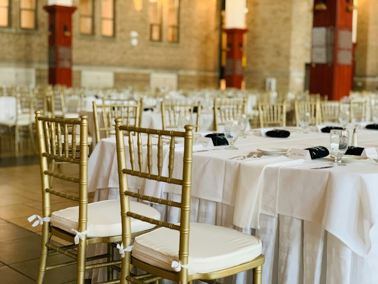 Gold Chiavari Chair with Cushion
