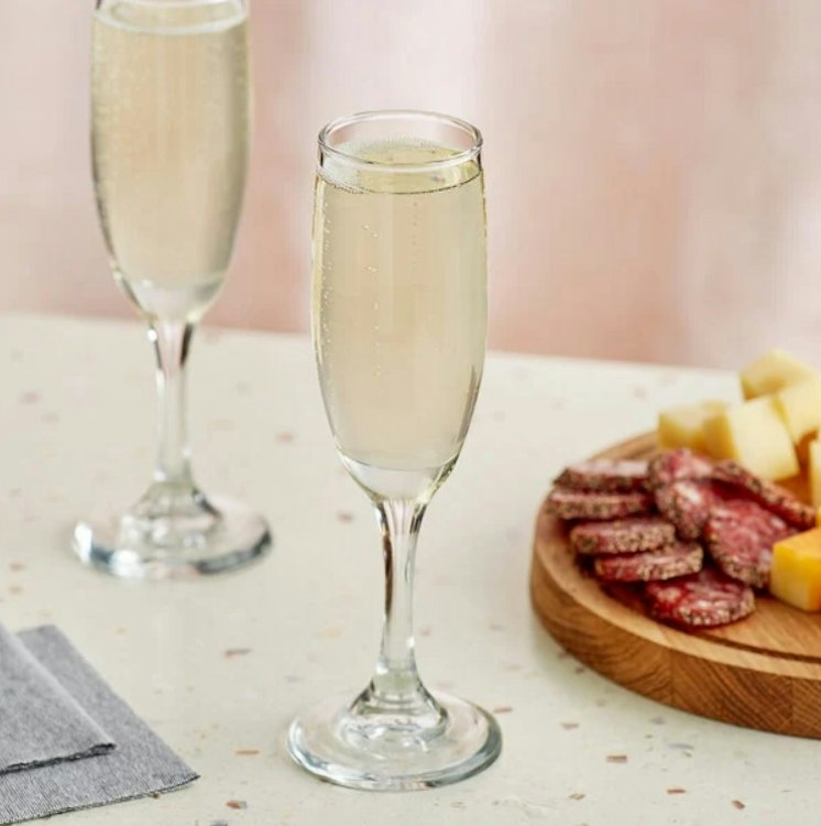 Champagne Flutes 6 oz.