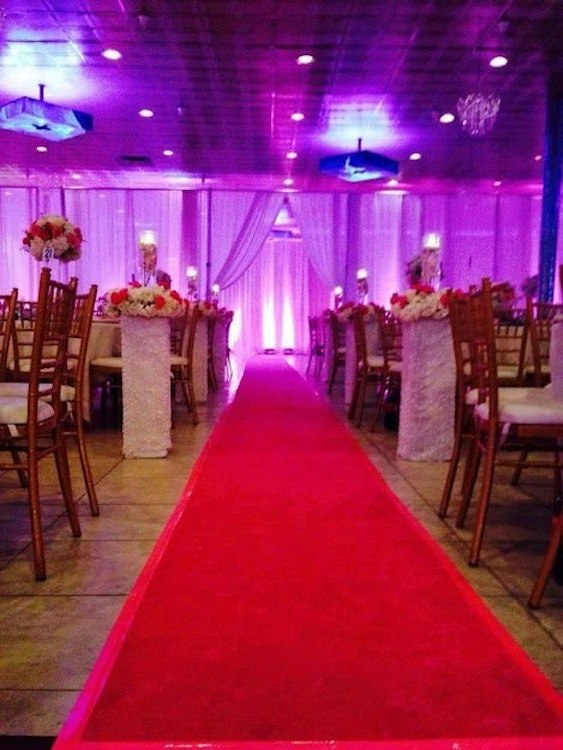 Red Carpet 4 x 10"