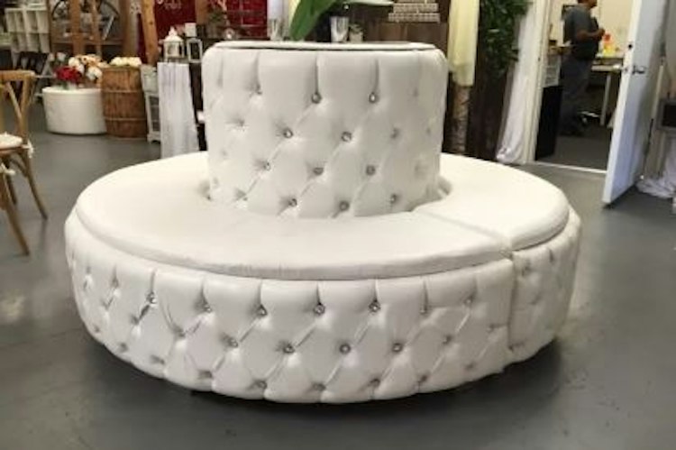White Sombrero Lounge Set