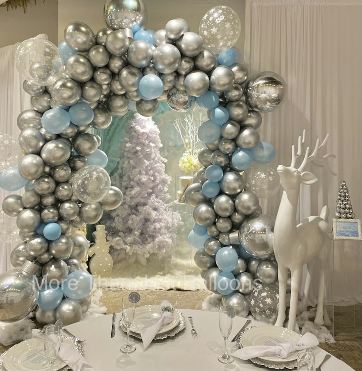 Winter Wonderland Balloon Garland