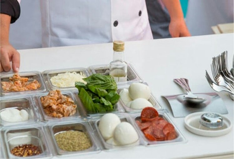 Toppings Bar