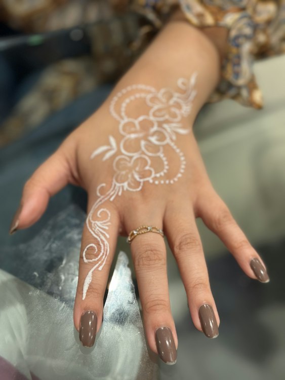 white henna tattoos