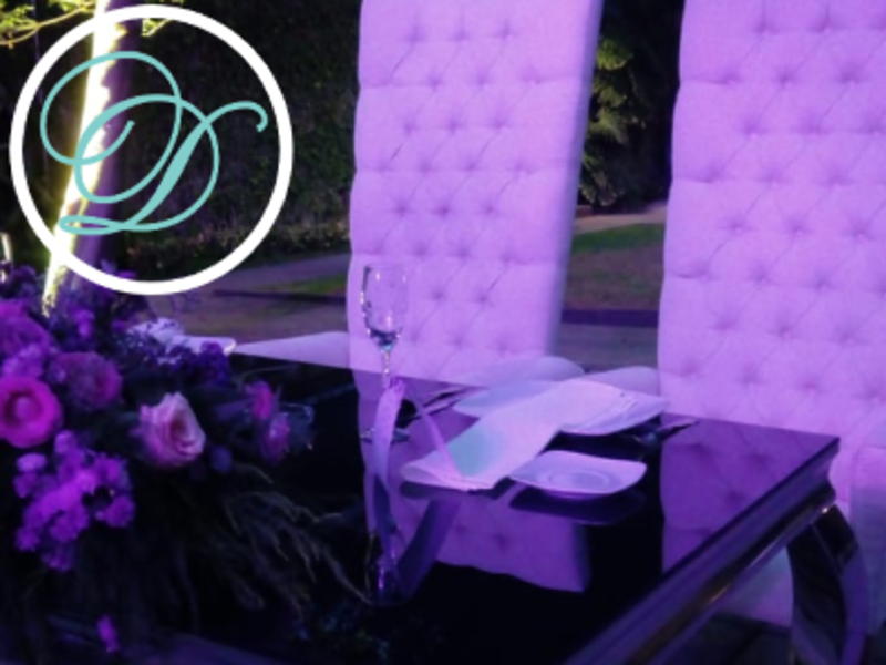 Mesas y Sillones de Novios image 9