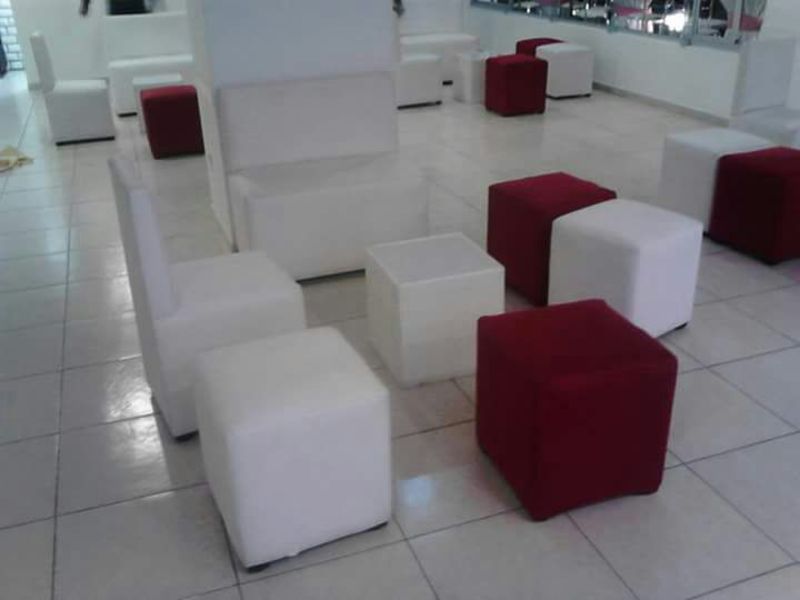 Salas Lounge image 2