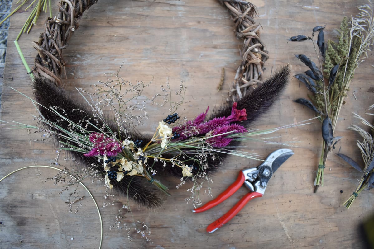 Natural Fall Wreath Workshop at Horsford Gardens and Nursery on Sep 21, 2026