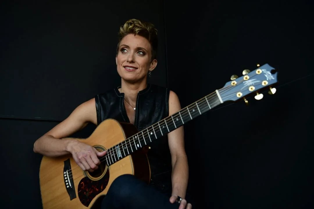 SB Acoustic Presents: Christie Lenee