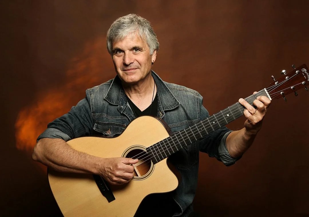 SB Acoustic Presents: Laurence Juber
