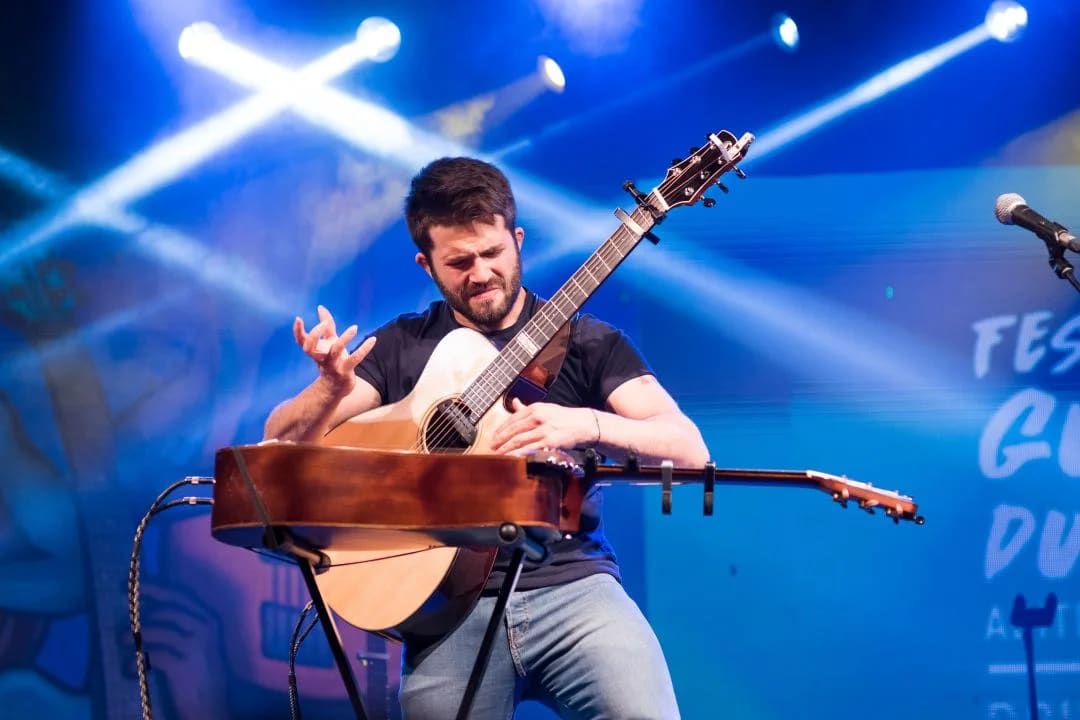 SB Acoustic Presents: Luca Stricagnoli