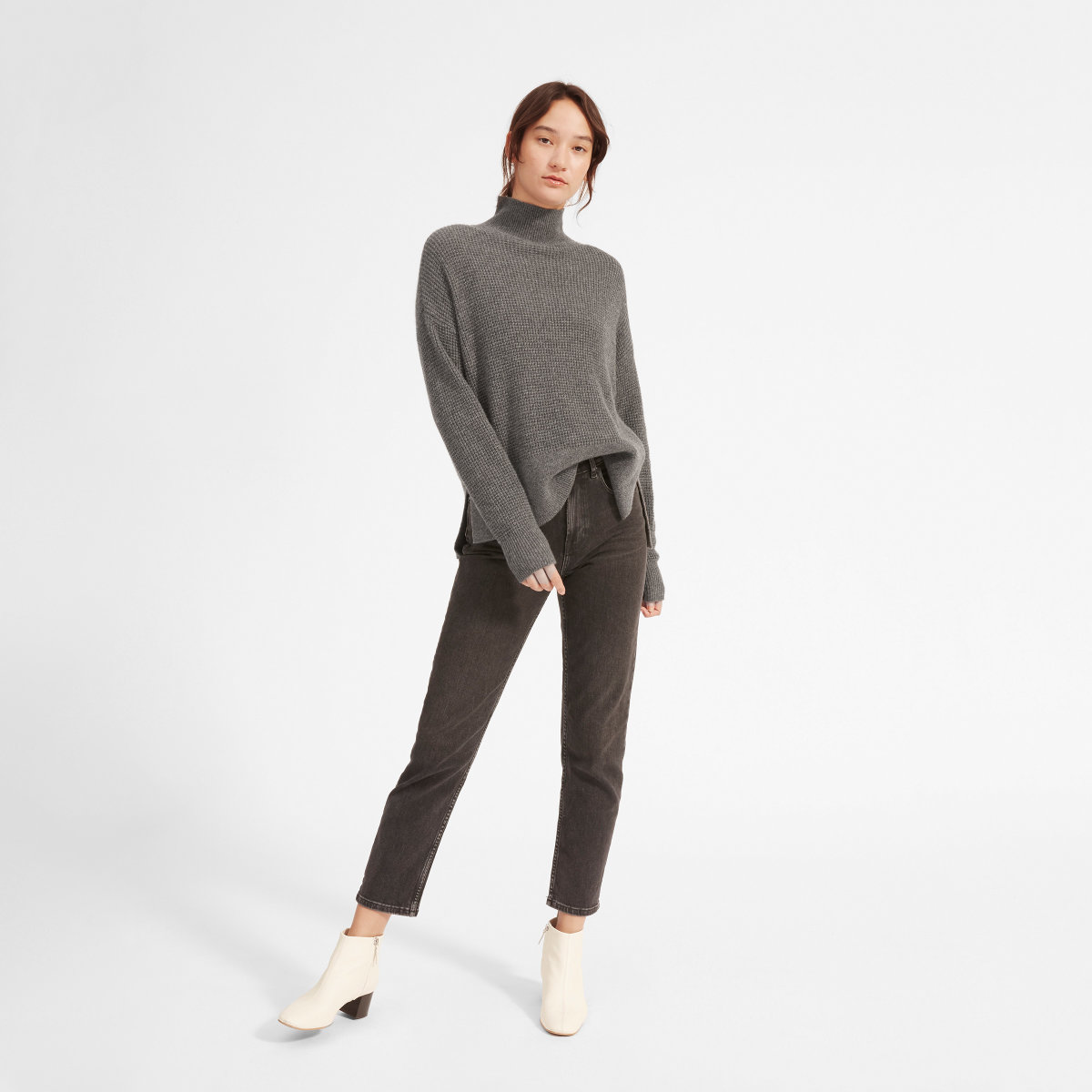 How to Style Basic Sweater Outfit This Fall – Ferbena.com