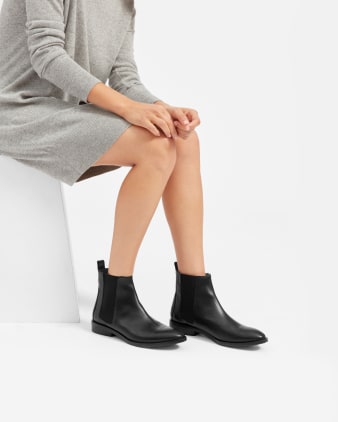 everlane modern chelsea boot