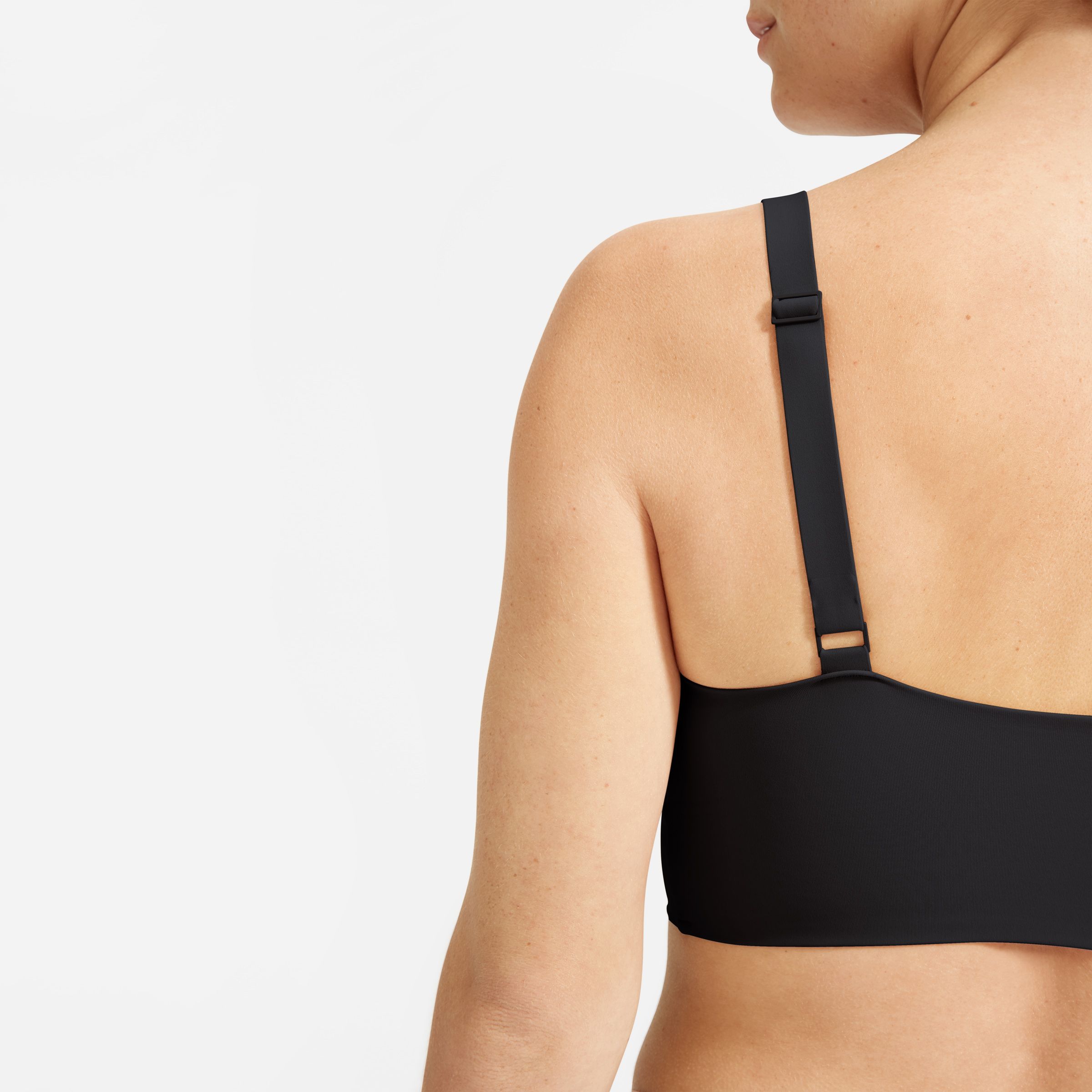 15 Best and Most Supportive Seamless Bras for All-Day Comfort