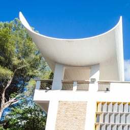 Fondation Marguerite et Aime Maeght  logo