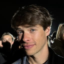 User or nonprofit avatar