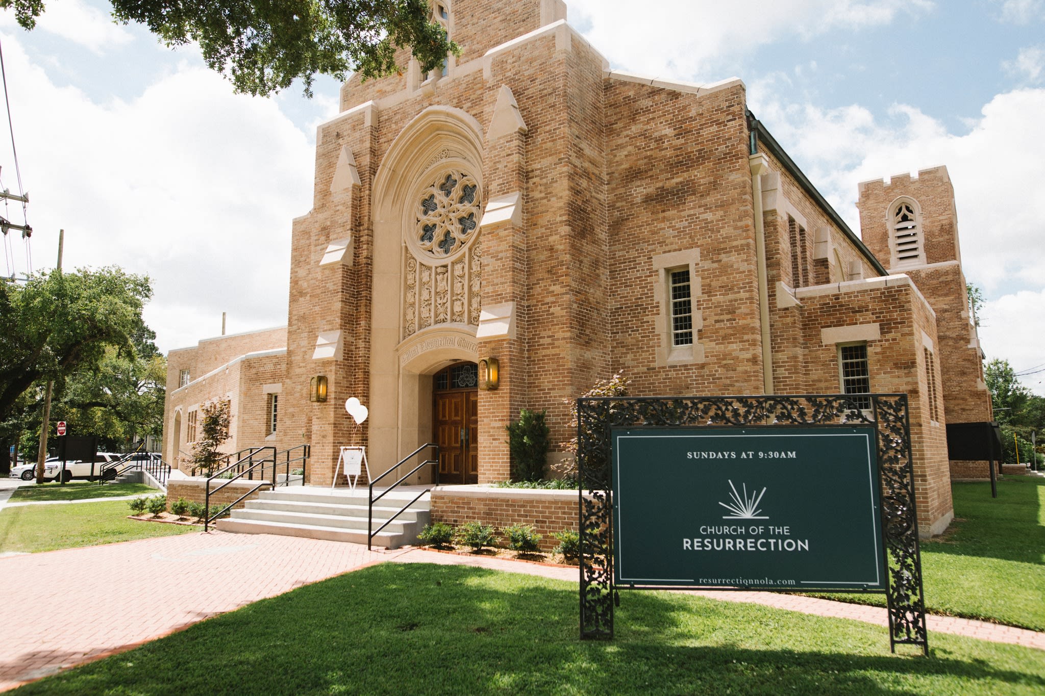 Church of the Resurrection Building