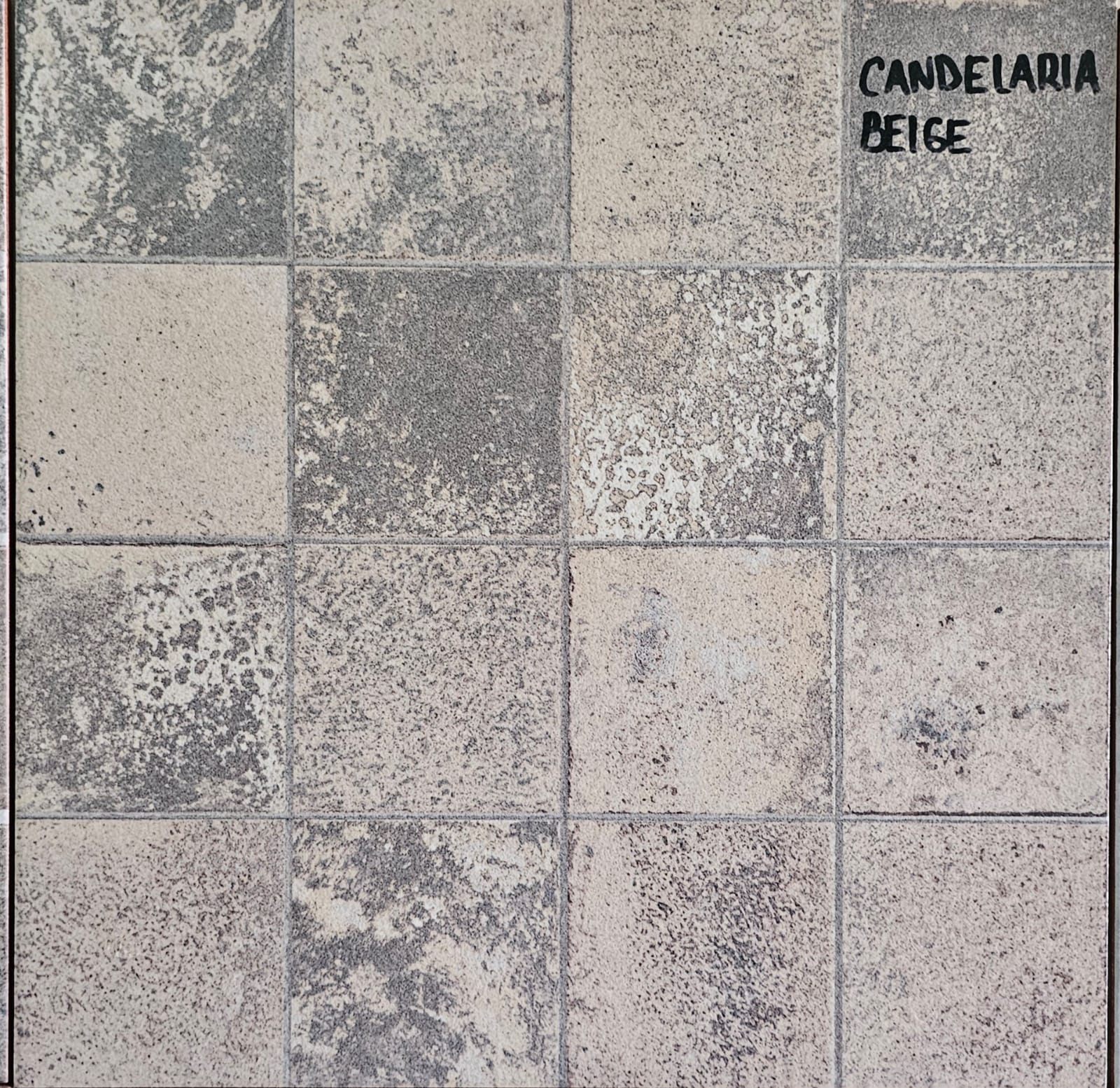 Preview de Ceramica 43x43 2026