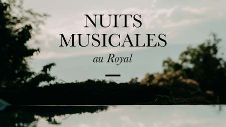 Hôtel Royal, 5 étoiles à Evian - Vue du lac Léman floutée, Nuits Musicales