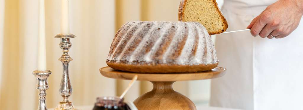 Hôtel Royal, hôtel 5 étoiles à Evian - Gâteau de Savoie par notre chef Pâtissier