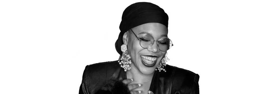 China Moses - page concert.jpg