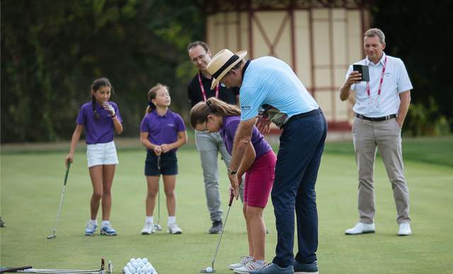 8be5f0d67473-Leadbetter-kids-Jeunes-Golfeurs.jpg