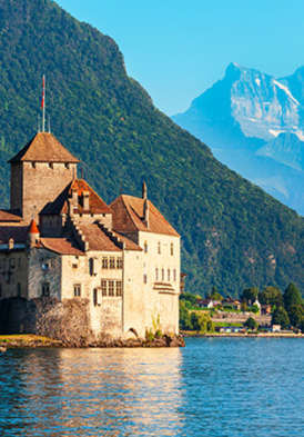 Château de Chillon en Suisse face au lac Léman