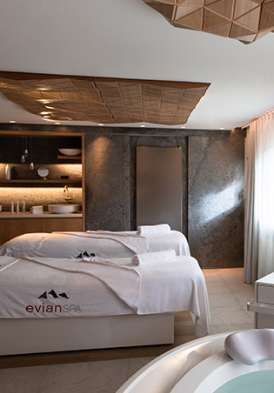 Hôtel Royal, 5 étoiles à Evian - Cabine duo de l'EVIANSPA avec baignoire