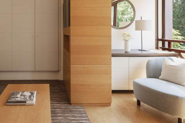 Hôtel Ermitage, 4 étoiles à Evian - Salon de la Junior Suite Sud