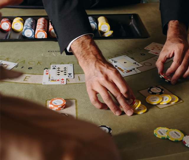 Découvres les espaces de jeux au Casino Evian