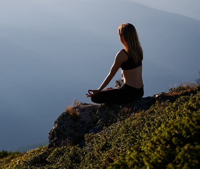 ER_Activités_BureaudesGuides_contact_layout centré.jpg