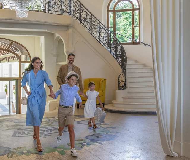 HUB_Family Resort_Bloc texte + image_sur mesure.jpg