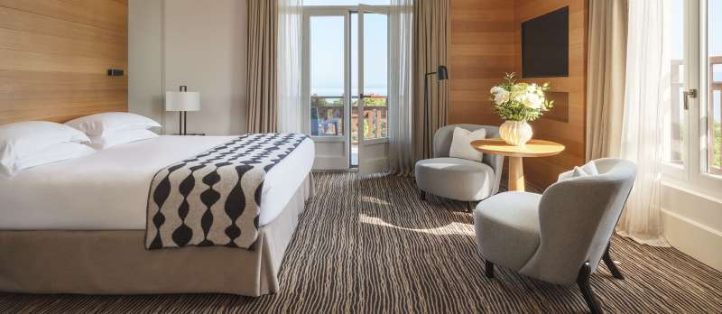 Hôtel Ermitage, 4 étoiles à Evian - Chambre avec balcon vue sur le lac Léman