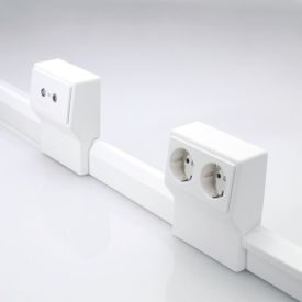 2 meter Rehau fodpanel, SL 20/50 mm, hvid