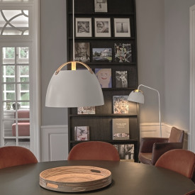 Halo Design Oslo bordlampe, hvit