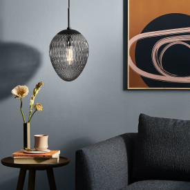 Halo Design Woods pendellampe, røykfarget, Ø25 cm