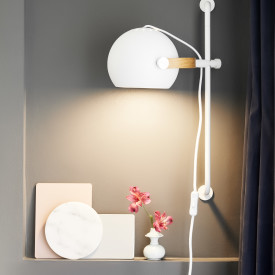 Halo Design D.C vegglampe, hvit