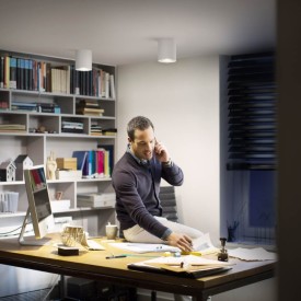 Philips Hue Pillar spotlight, hvit