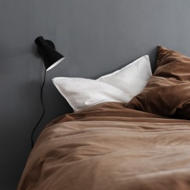 Dyberg Larsen Denver vegglampe