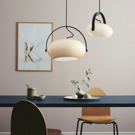 Halo Design D.C pendellampe, opal, Ø40 cm