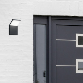 Trio Lighting Pearl utendørs vegglampe