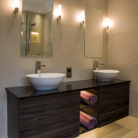 Astro Bari spejllampe, krom