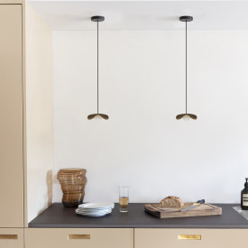 Umage Forget Me Not lampeskjerm, mørkt tre, Ø19 cm