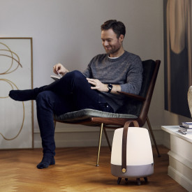 Kooduu Lite Up Play uppladningsbar lampa med högtalare, brun